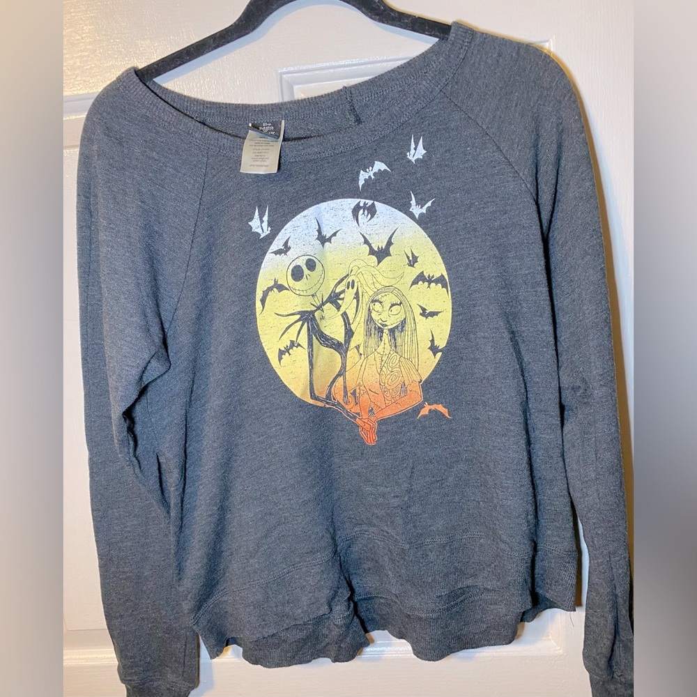 Disney‎ The Nightmare Before Christmas Graphic Sweatshirt Grey, S